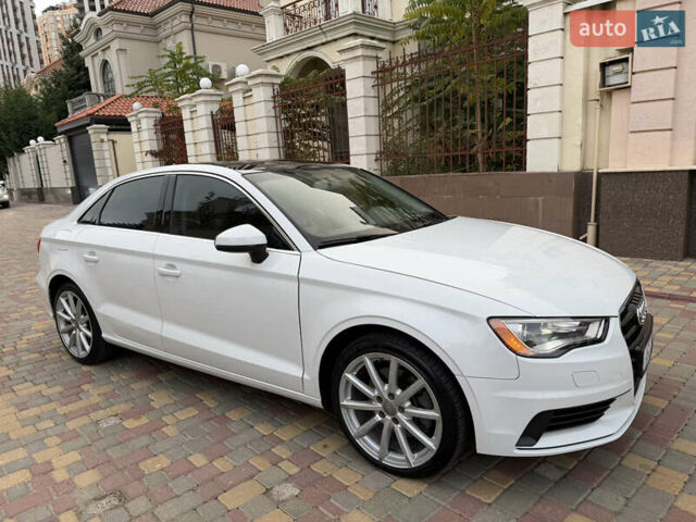 Белый Ауди А3, объемом двигателя 1.8 л и пробегом 170 тыс. км за 12900 $, фото 4 на Automoto.ua