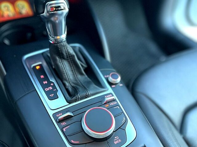 Білий Ауді А3, об'ємом двигуна 2 л та пробігом 150 тис. км за 13000 $, фото 10 на Automoto.ua