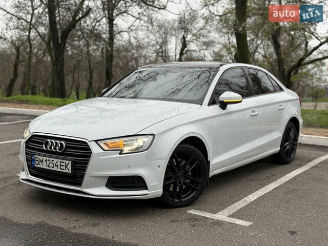 Белый Ауди А3, объемом двигателя 1.8 л и пробегом 155 тыс. км за 11900 $, фото 1 на Automoto.ua