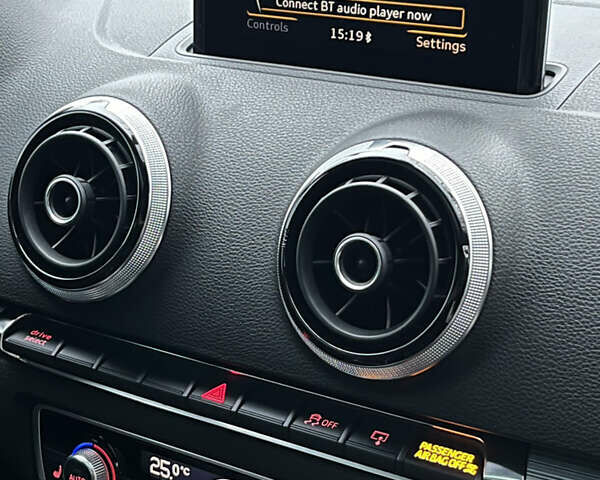 Белый Ауди А3, объемом двигателя 2 л и пробегом 139 тыс. км за 13599 $, фото 27 на Automoto.ua