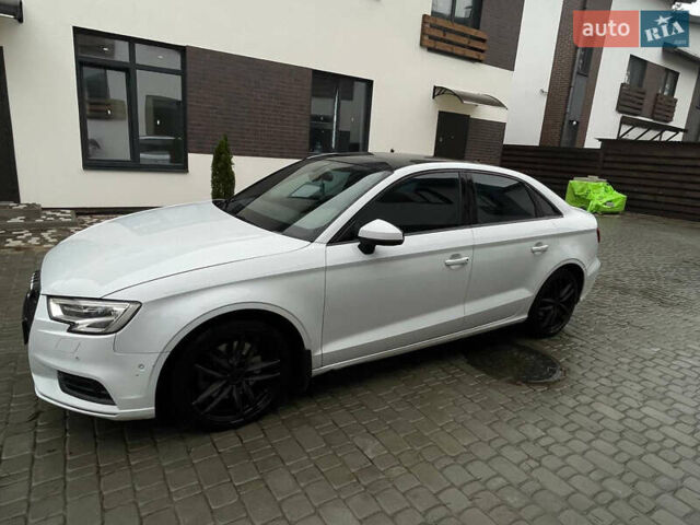 Белый Ауди А3, объемом двигателя 1.8 л и пробегом 193 тыс. км за 11300 $, фото 1 на Automoto.ua