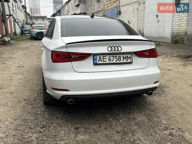 Белый Ауди А3, объемом двигателя 1.98 л и пробегом 230 тыс. км за 7000 $, фото 12 на Automoto.ua
