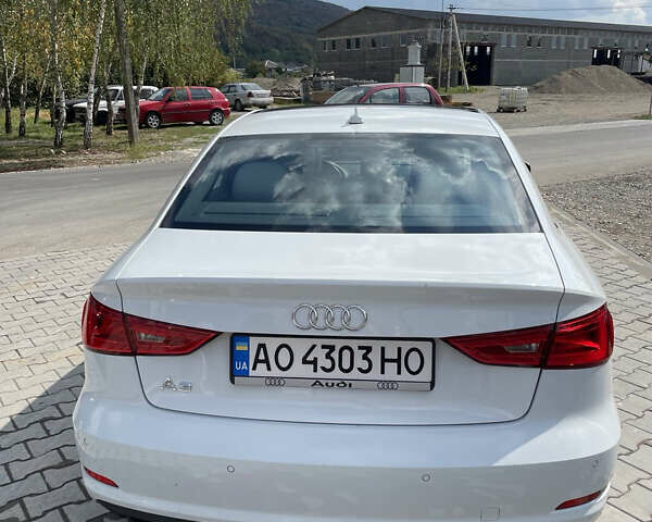 Белый Ауди А3, объемом двигателя 1.8 л и пробегом 166 тыс. км за 13000 $, фото 3 на Automoto.ua