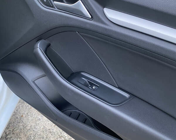 Белый Ауди А3, объемом двигателя 1.8 л и пробегом 193 тыс. км за 11900 $, фото 18 на Automoto.ua