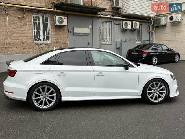 Белый Ауди А3, объемом двигателя 1.8 л и пробегом 114 тыс. км за 14000 $, фото 2 на Automoto.ua