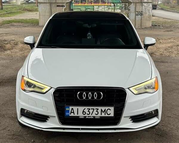Белый Ауди А3, объемом двигателя 1.8 л и пробегом 217 тыс. км за 10500 $, фото 4 на Automoto.ua