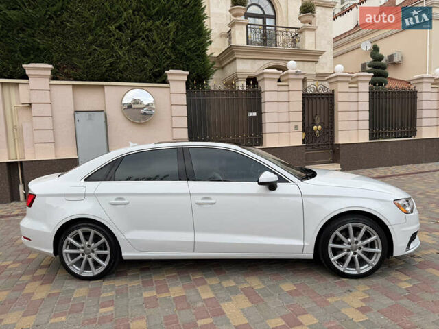 Белый Ауди А3, объемом двигателя 1.8 л и пробегом 170 тыс. км за 12900 $, фото 12 на Automoto.ua