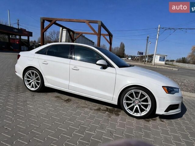 Білий Ауді А3, об'ємом двигуна 1.8 л та пробігом 199 тис. км за 10800 $, фото 9 на Automoto.ua