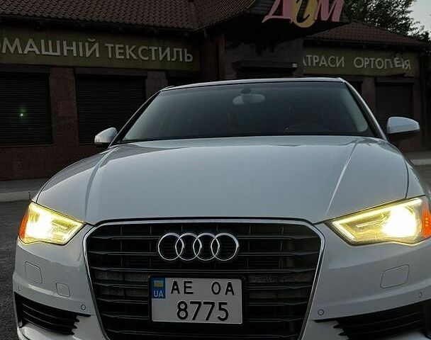 Білий Ауді А3, об'ємом двигуна 1.8 л та пробігом 156 тис. км за 12900 $, фото 3 на Automoto.ua