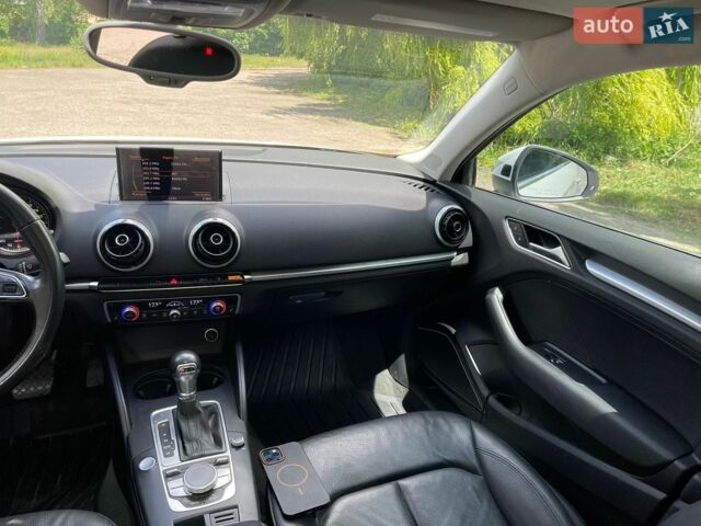 Белый Ауди А3, объемом двигателя 1.97 л и пробегом 168 тыс. км за 13800 $, фото 16 на Automoto.ua