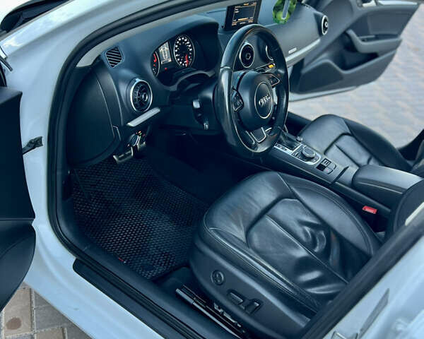 Білий Ауді А3, об'ємом двигуна 1.98 л та пробігом 150 тис. км за 13000 $, фото 11 на Automoto.ua