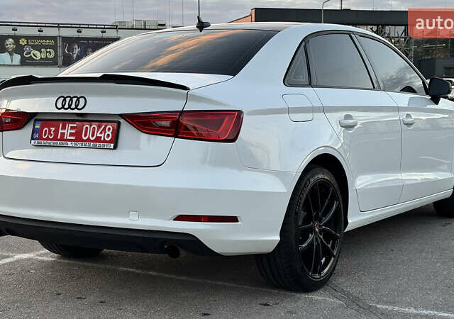Белый Ауди А3, объемом двигателя 2 л и пробегом 226 тыс. км за 12600 $, фото 7 на Automoto.ua