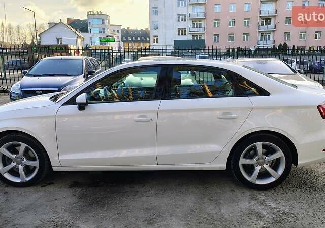 Білий Ауді А3, об'ємом двигуна 1.8 л та пробігом 201 тис. км за 12700 $, фото 3 на Automoto.ua