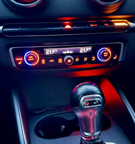 Білий Ауді А3, об'ємом двигуна 2 л та пробігом 226 тис. км за 12500 $, фото 19 на Automoto.ua
