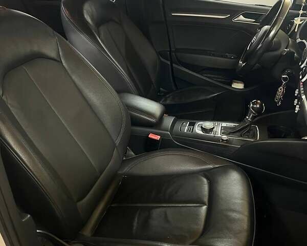 Белый Ауди А3, объемом двигателя 1.8 л и пробегом 182 тыс. км за 14700 $, фото 4 на Automoto.ua