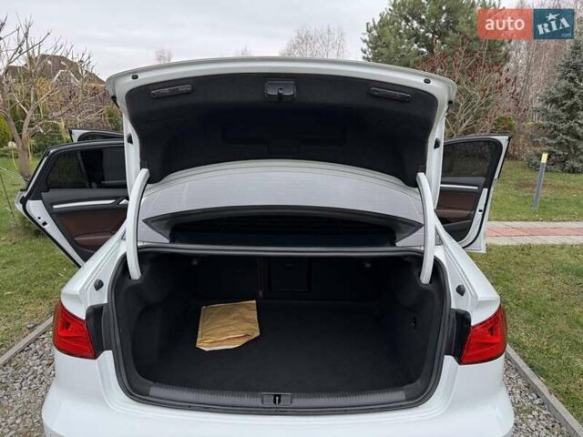 Белый Ауди А3, объемом двигателя 1.8 л и пробегом 146 тыс. км за 14100 $, фото 17 на Automoto.ua