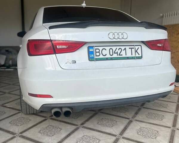 Белый Ауди А3, объемом двигателя 1.8 л и пробегом 182 тыс. км за 14700 $, фото 1 на Automoto.ua