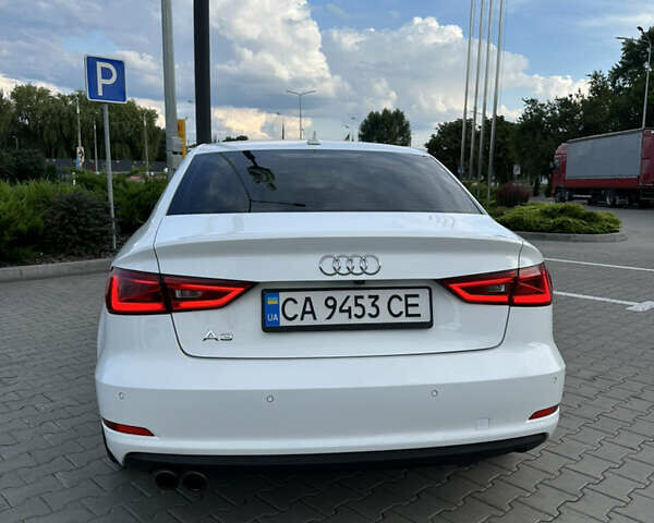 Белый Ауди А3, объемом двигателя 1.8 л и пробегом 96 тыс. км за 15600 $, фото 4 на Automoto.ua