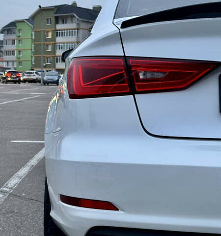 Білий Ауді А3, об'ємом двигуна 2 л та пробігом 226 тис. км за 12500 $, фото 14 на Automoto.ua