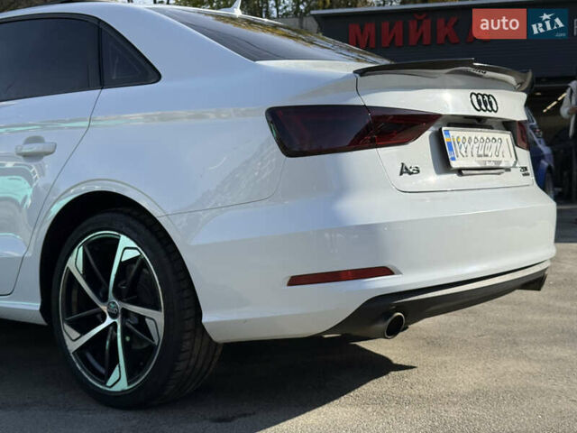 Белый Ауди А3, объемом двигателя 1.98 л и пробегом 105 тыс. км за 15300 $, фото 11 на Automoto.ua