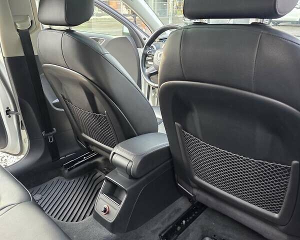 Белый Ауди А3, объемом двигателя 1.6 л и пробегом 53 тыс. км за 20500 $, фото 35 на Automoto.ua