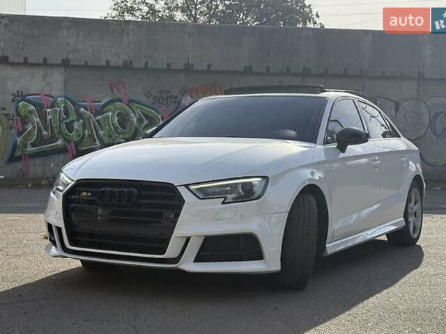 Ауді А3 2015 у Києві на Automoto.ua Білий Ауді А3, об'ємом двигуна 2 л та пробігом 152 тис. км за 12000 $, фото 2 на Automoto.ua