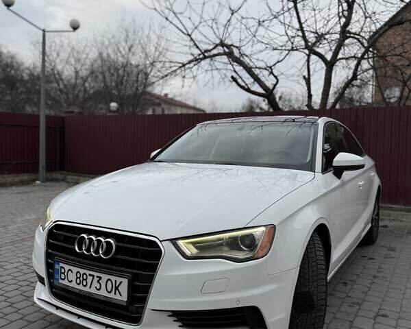 Білий Ауді А3, об'ємом двигуна 1.8 л та пробігом 229 тис. км за 13500 $, фото 2 на Automoto.ua