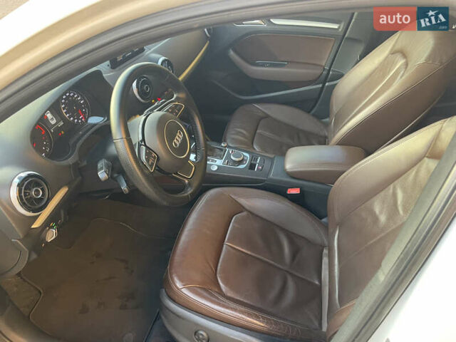 Белый Ауди А3, объемом двигателя 1.8 л и пробегом 159 тыс. км за 12500 $, фото 14 на Automoto.ua