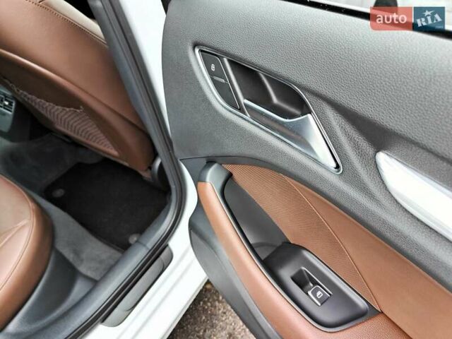 Белый Ауди А3, объемом двигателя 2 л и пробегом 192 тыс. км за 12990 $, фото 57 на Automoto.ua