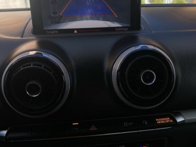 Белый Ауди А3, объемом двигателя 2 л и пробегом 113 тыс. км за 328 $, фото 5 на Automoto.ua