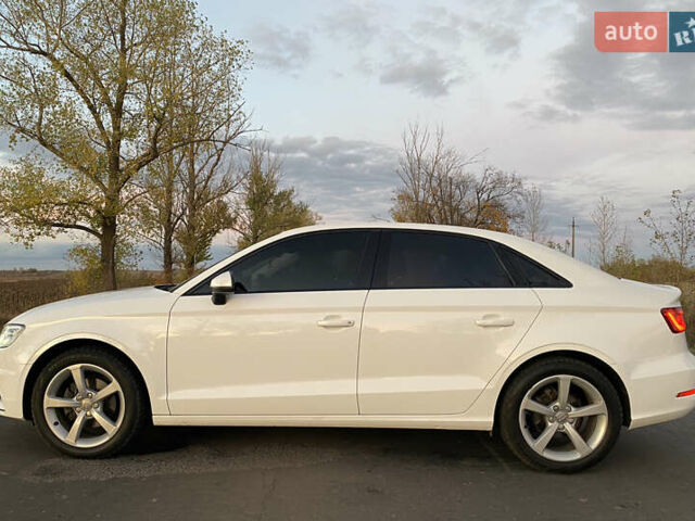 Белый Ауди А3, объемом двигателя 1.6 л и пробегом 161 тыс. км за 16500 $, фото 5 на Automoto.ua