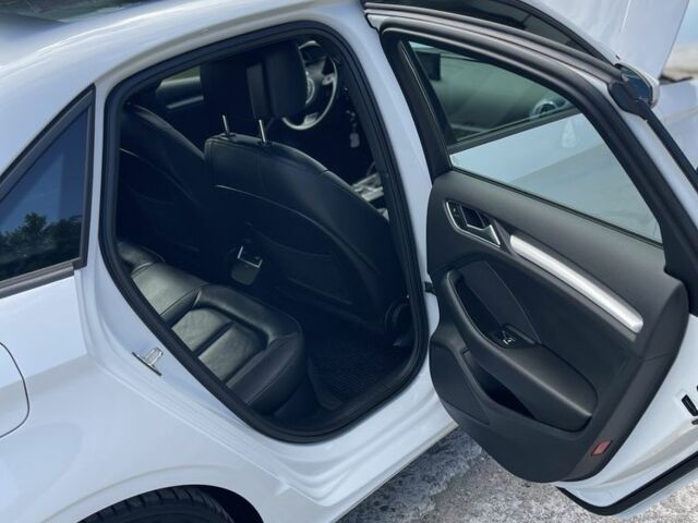 Білий Ауді А3, об'ємом двигуна 1.8 л та пробігом 198 тис. км за 13499 $, фото 2 на Automoto.ua