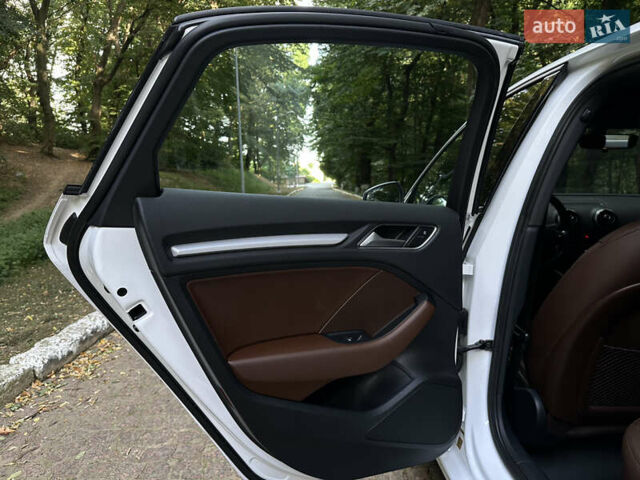 Белый Ауди А3, объемом двигателя 1.8 л и пробегом 72 тыс. км за 17000 $, фото 14 на Automoto.ua