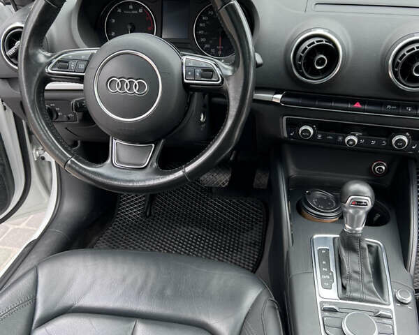Белый Ауди А3, объемом двигателя 1.8 л и пробегом 180 тыс. км за 10400 $, фото 22 на Automoto.ua