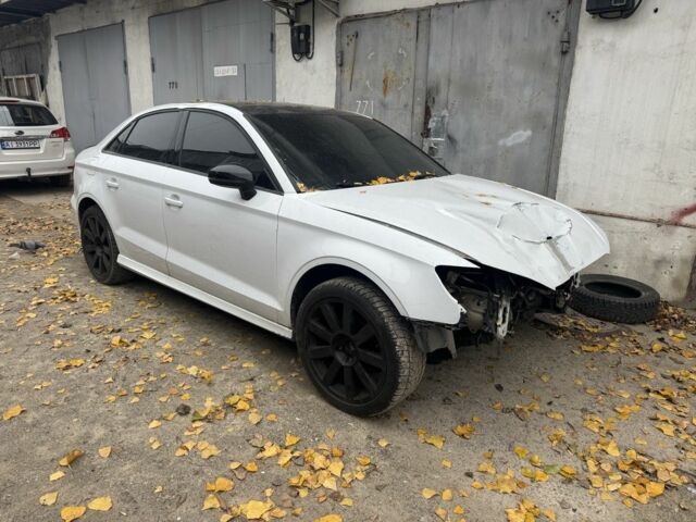 Белый Ауди А3, объемом двигателя 0 л и пробегом 220 тыс. км за 7500 $, фото 6 на Automoto.ua
