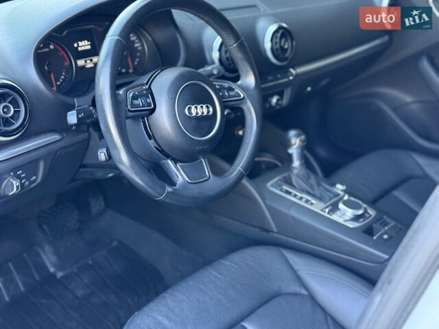 Білий Ауді А3, об'ємом двигуна 1.8 л та пробігом 99 тис. км за 12999 $, фото 39 на Automoto.ua