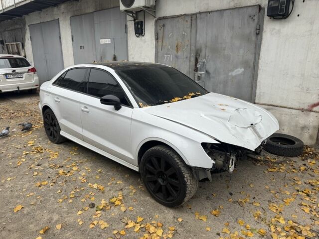 Белый Ауди А3, объемом двигателя 0 л и пробегом 220 тыс. км за 7500 $, фото 5 на Automoto.ua
