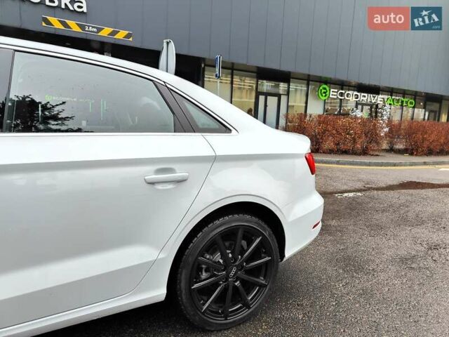 Белый Ауди А3, объемом двигателя 2 л и пробегом 192 тыс. км за 12990 $, фото 7 на Automoto.ua