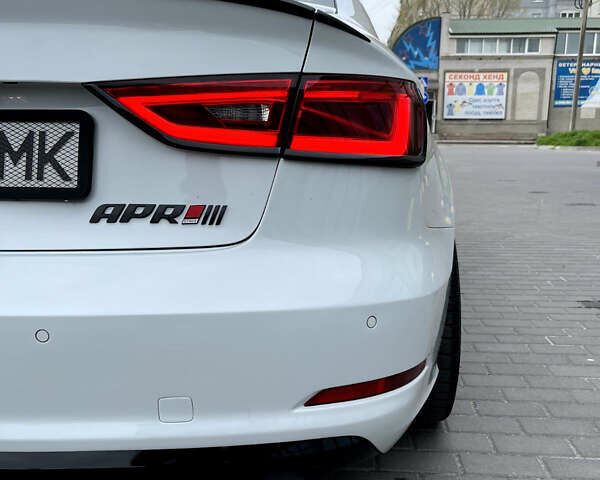 Білий Ауді А3, об'ємом двигуна 1.98 л та пробігом 99 тис. км за 14900 $, фото 12 на Automoto.ua