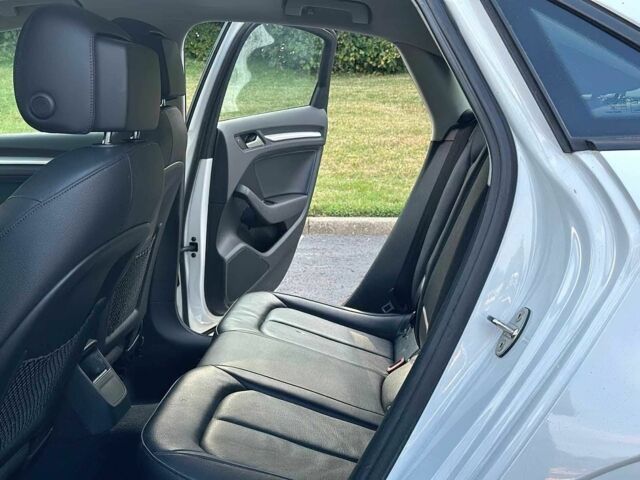 Белый Ауди А3, объемом двигателя 1.8 л и пробегом 132 тыс. км за 7000 $, фото 14 на Automoto.ua