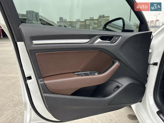 Білий Ауді А3, об'ємом двигуна 1.8 л та пробігом 153 тис. км за 14800 $, фото 28 на Automoto.ua