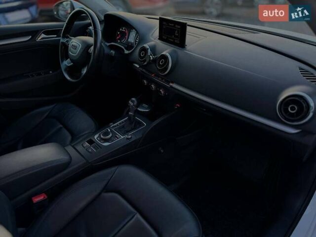 Белый Ауди А3, объемом двигателя 1.6 л и пробегом 137 тыс. км за 17000 $, фото 22 на Automoto.ua