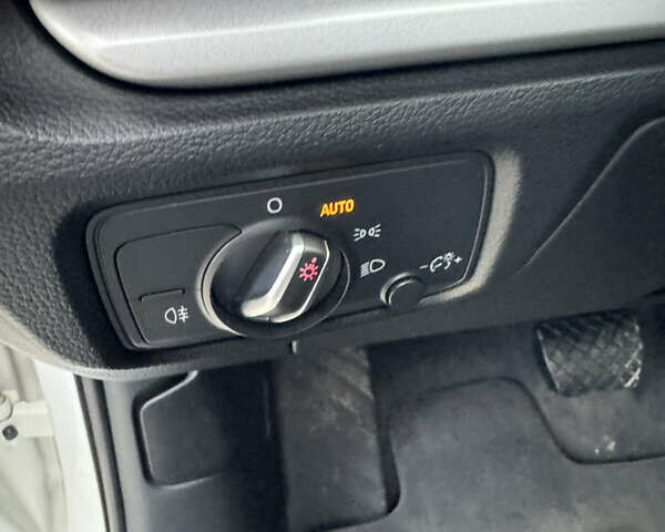 Белый Ауди А3, объемом двигателя 1.98 л и пробегом 189 тыс. км за 12999 $, фото 18 на Automoto.ua