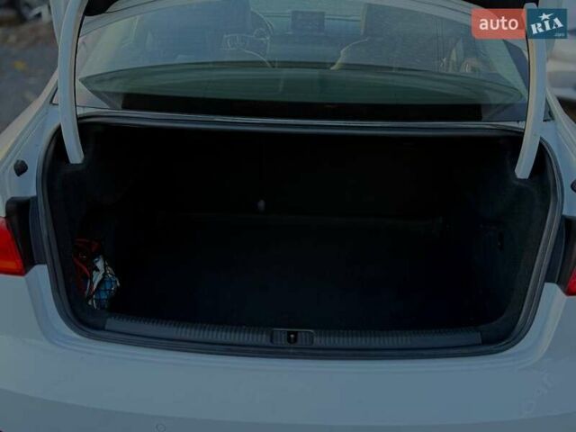 Белый Ауди А3, объемом двигателя 1.6 л и пробегом 137 тыс. км за 17000 $, фото 27 на Automoto.ua