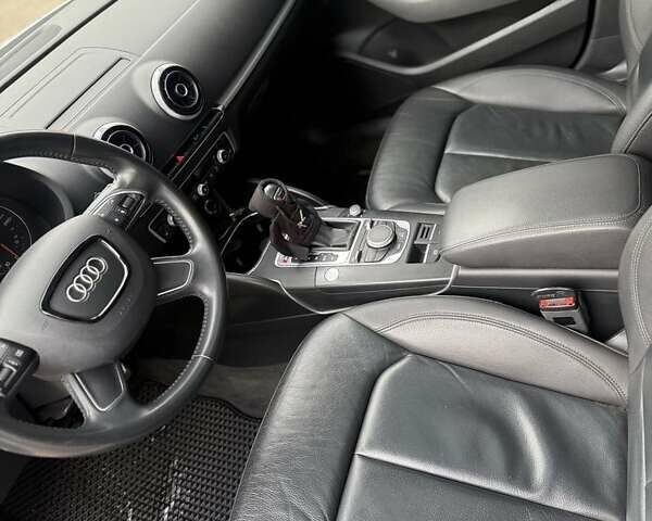 Білий Ауді А3, об'ємом двигуна 1.6 л та пробігом 120 тис. км за 15500 $, фото 7 на Automoto.ua
