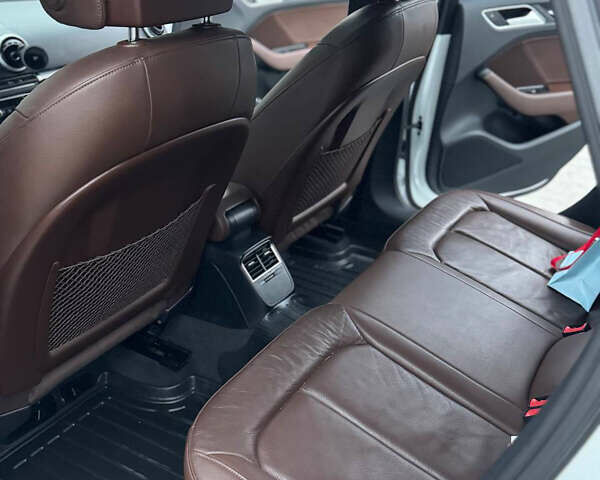 Белый Ауди А3, объемом двигателя 1.8 л и пробегом 128 тыс. км за 15700 $, фото 7 на Automoto.ua