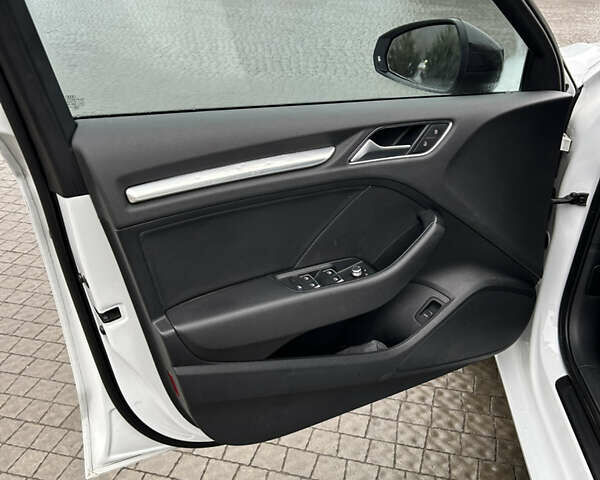 Белый Ауди А3, объемом двигателя 1.8 л и пробегом 159 тыс. км за 14500 $, фото 41 на Automoto.ua