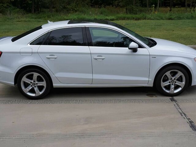 Білий Ауді А3, об'ємом двигуна 2 л та пробігом 75 тис. км за 9300 $, фото 7 на Automoto.ua