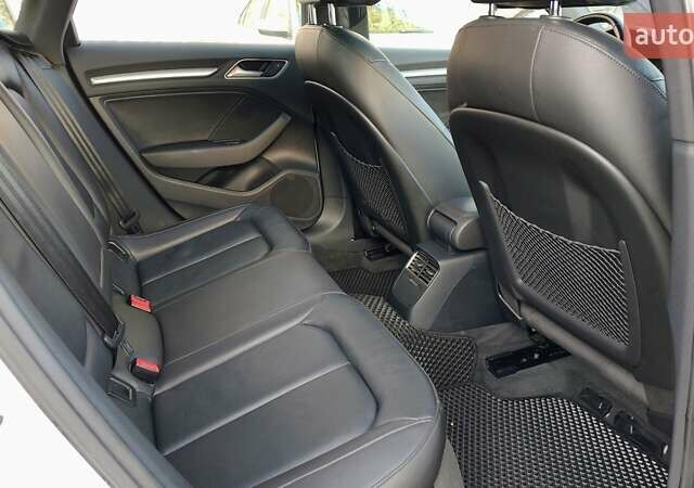 Білий Ауді А3, об'ємом двигуна 1.8 л та пробігом 201 тис. км за 12700 $, фото 11 на Automoto.ua