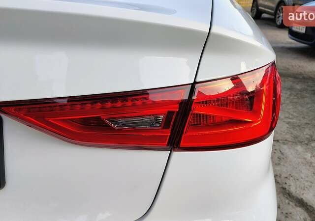 Білий Ауді А3, об'ємом двигуна 1.8 л та пробігом 201 тис. км за 12700 $, фото 16 на Automoto.ua